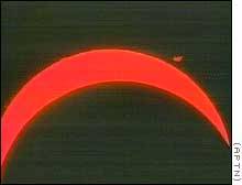 � APTN; Totale Sonnenfinsternis �ber Afrika am 21.06.2001