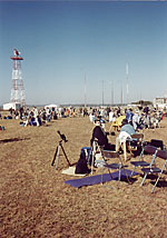 � Oliver Pollmann; Das Gel�nde am Flughafen.